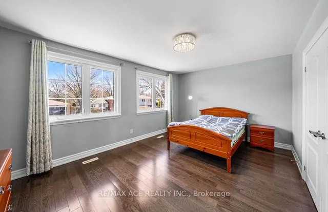 Additional property image - 6 Oldborough Circ