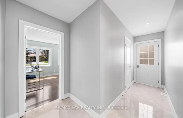Additional property image - 6 Oldborough Circ