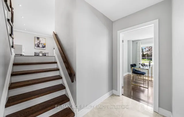 Additional property image - 6 Oldborough Circ