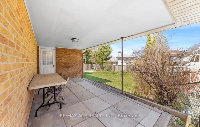 Additional property image - 6 Oldborough Circ
