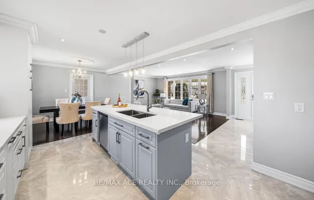 Additional property image - 6 Oldborough Circ