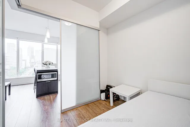 Additional property image - 203 College St Unit 1007