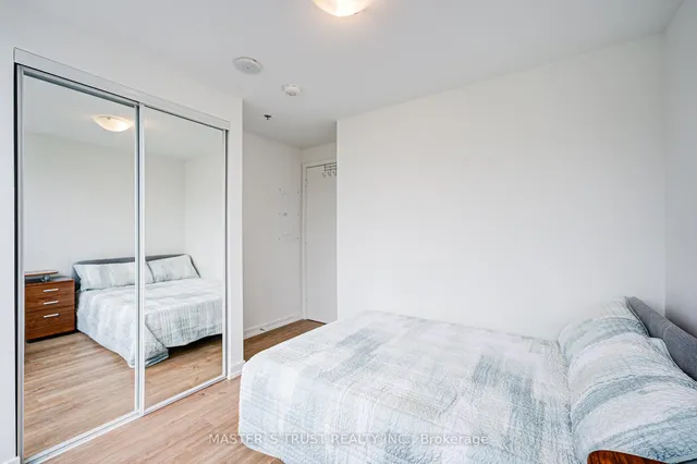 Additional property image - 203 College St Unit 1007