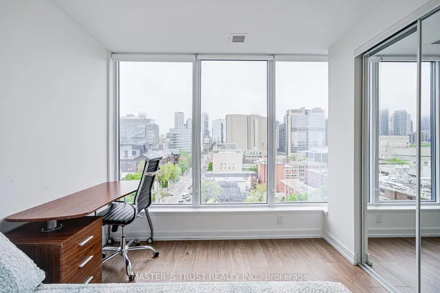 Additional property image - 203 College St Unit 1007
