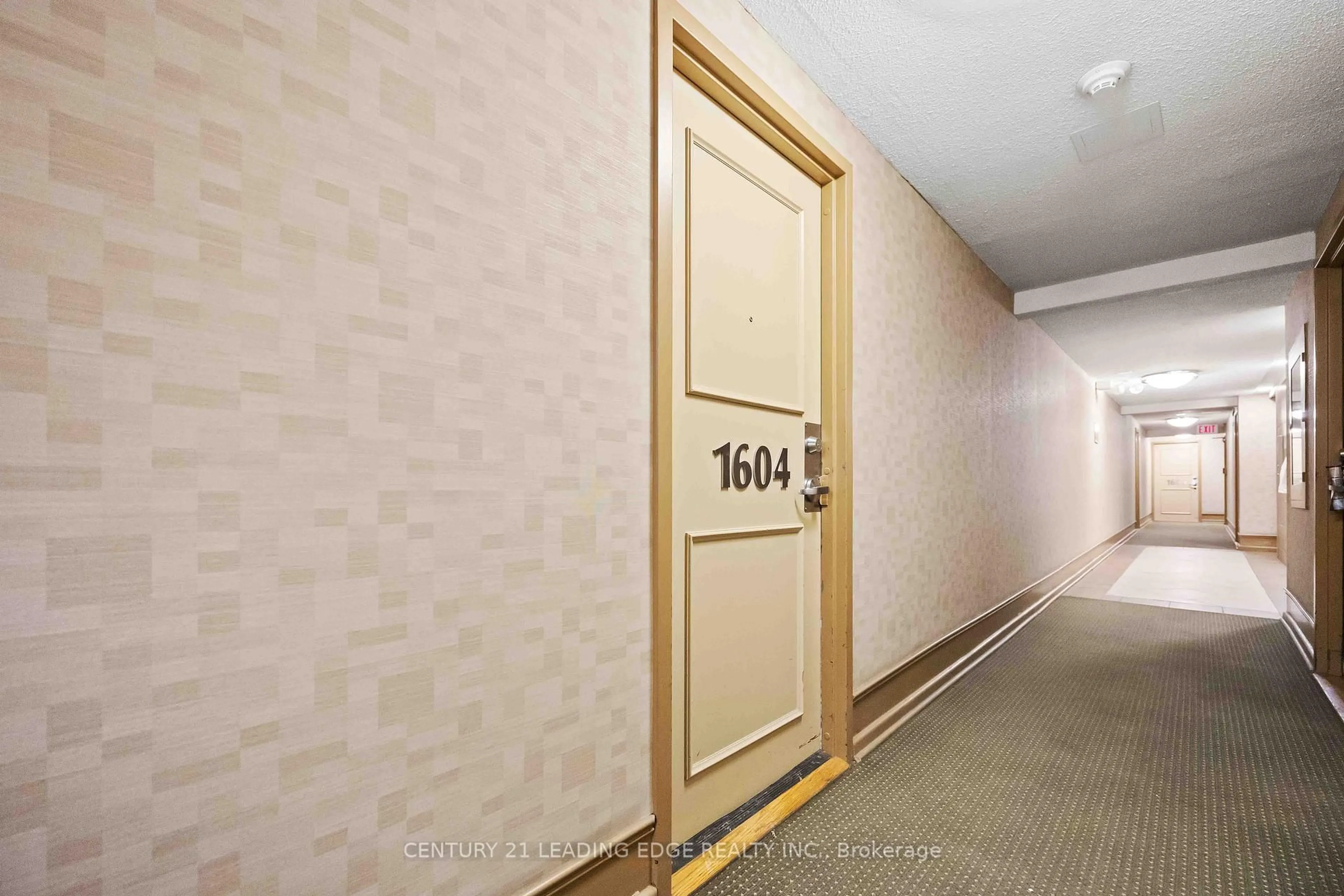 Indoor foyer for 735 Don Mills Rd #1604, Toronto Ontario M3C 1T1