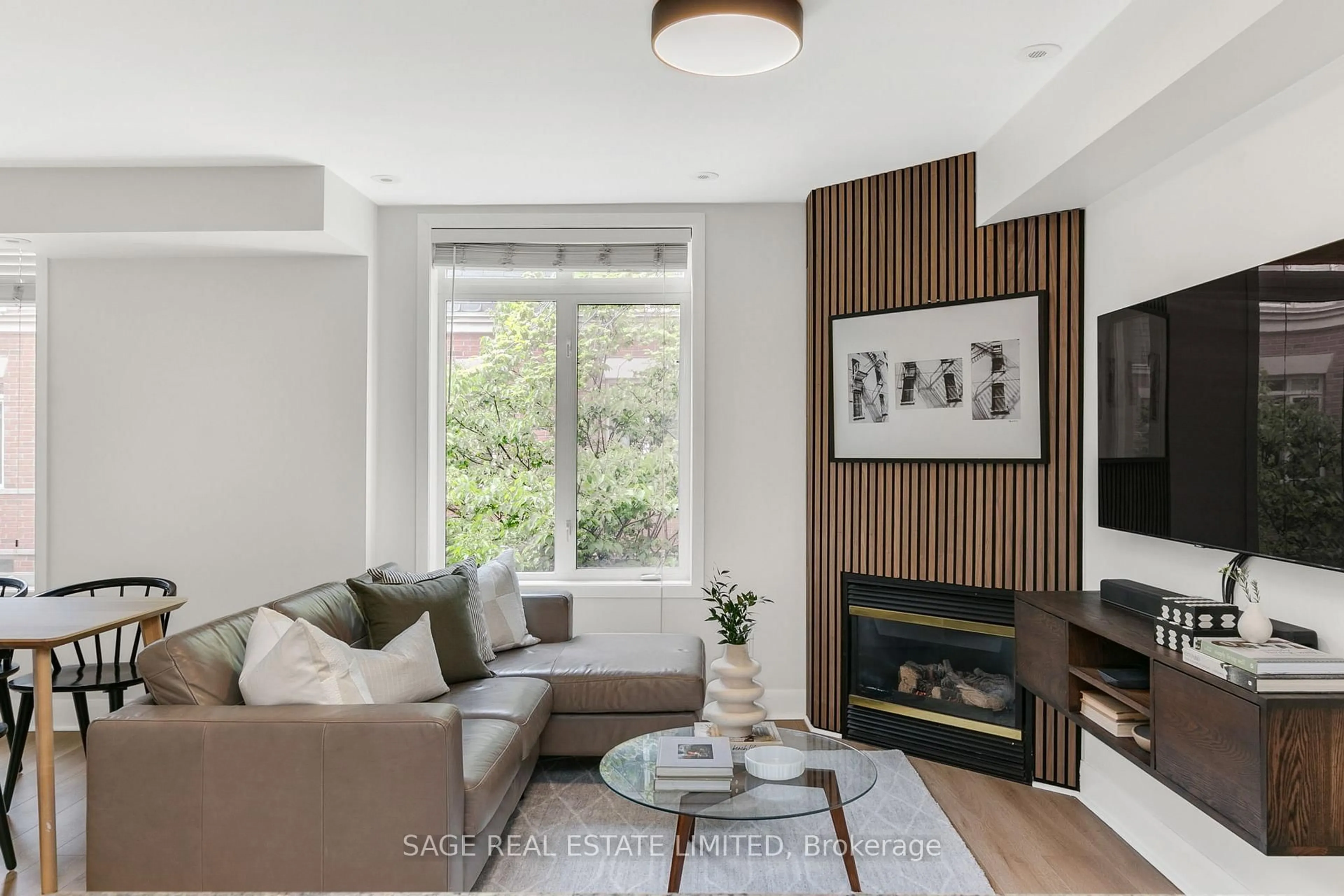 Living room with furniture, unknown for 415 Jarvis St #373, Toronto Ontario M4Y 2G8