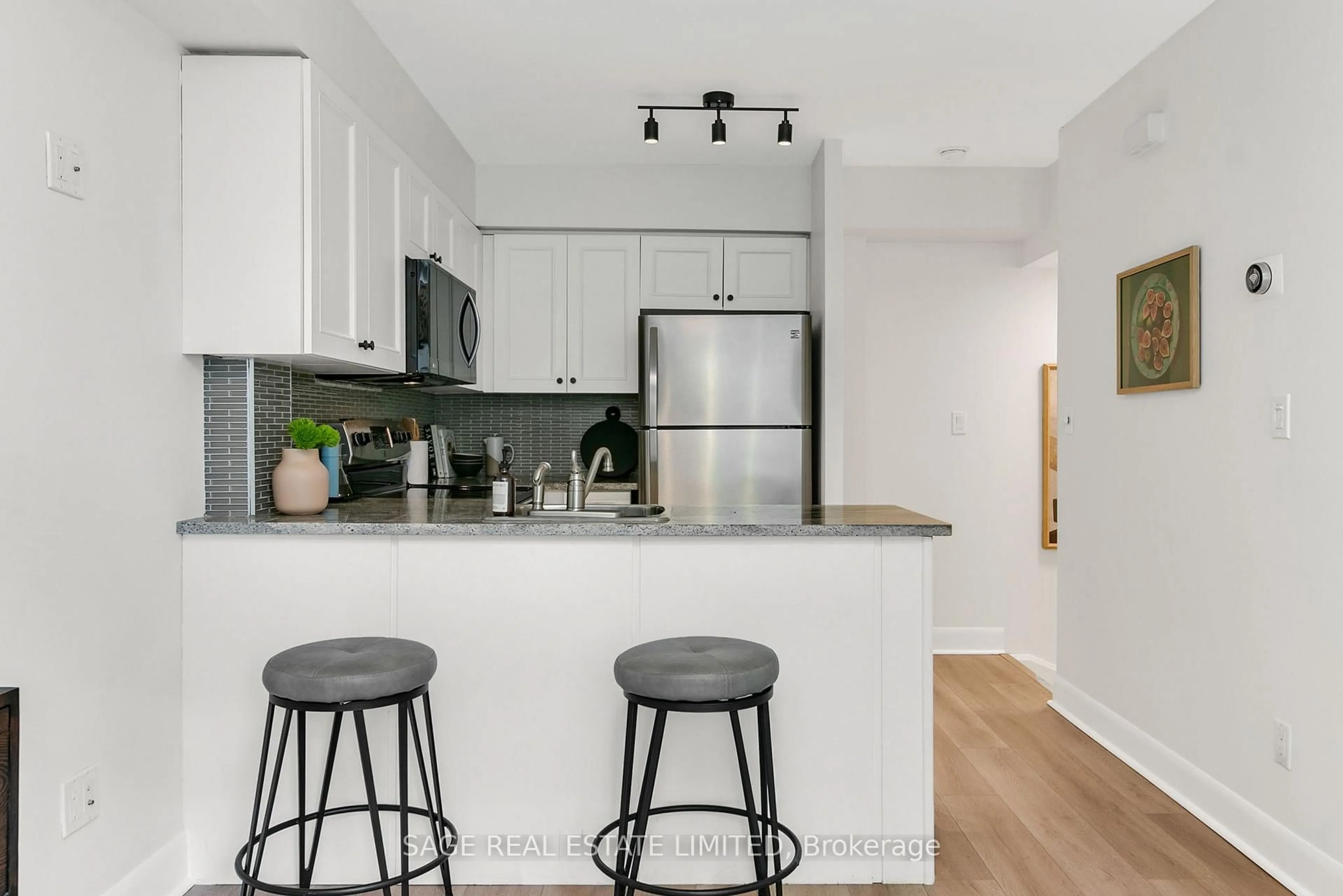 Open concept kitchen, unknown for 415 Jarvis St #373, Toronto Ontario M4Y 2G8
