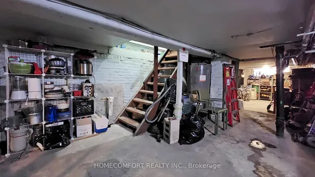 Additional property image - 230 Robert St