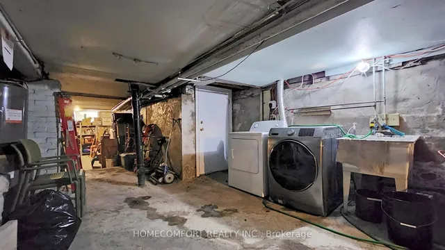 Additional property image - 230 Robert St