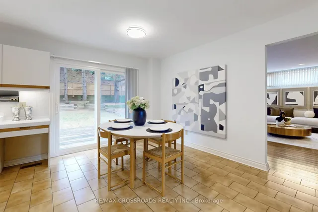 Additional property image - 8 Orchid Crt