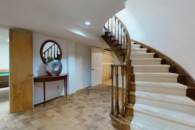 Additional property image - 8 Orchid Crt