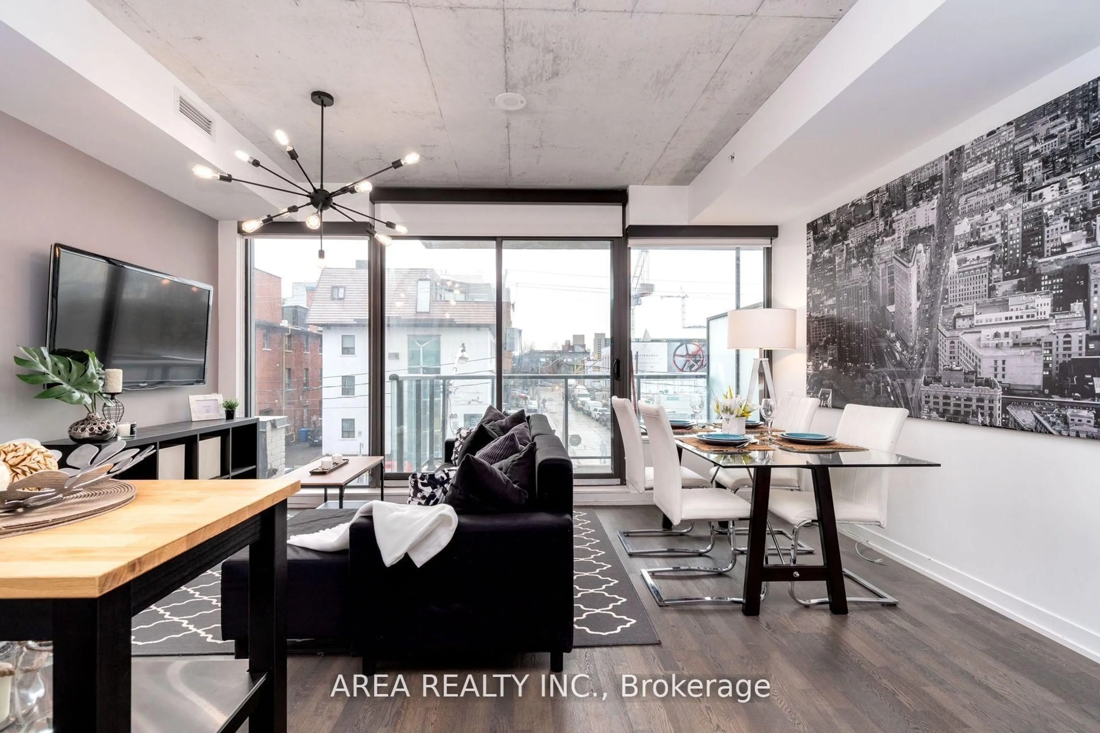 Unknown for 461 Adelaide St #334, Toronto Ontario M5V 1T1