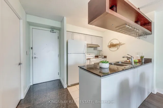 Additional property image - 81 Navy Wharf Crt Unit 3511