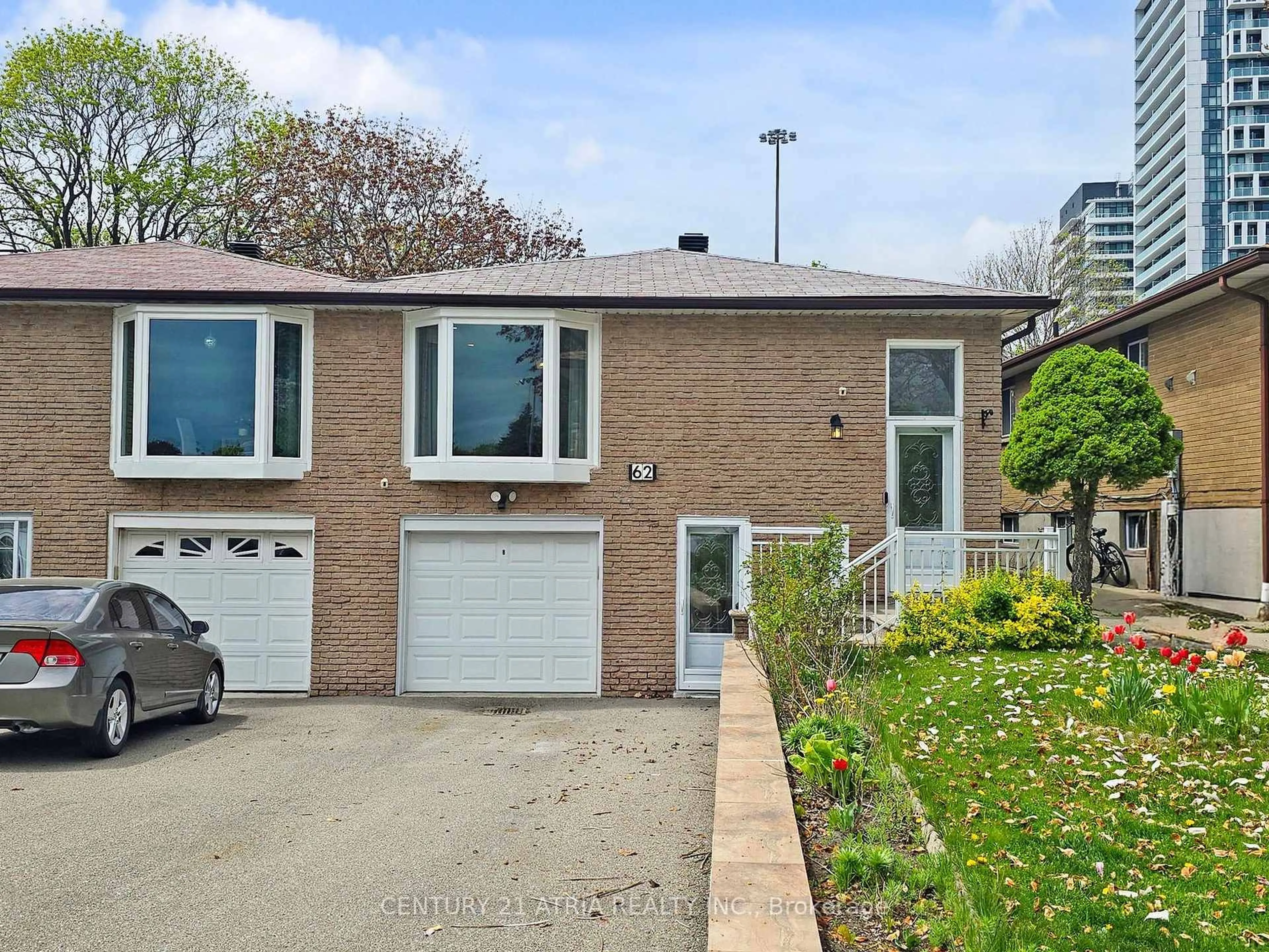 Home with brick exterior material, street for 62 Muirhead Rd, Toronto Ontario M2J 3W4