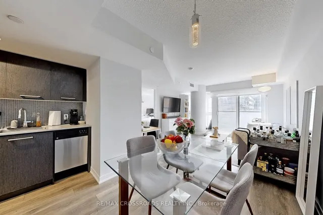 Additional property image - 87 Peter St Unit 1005