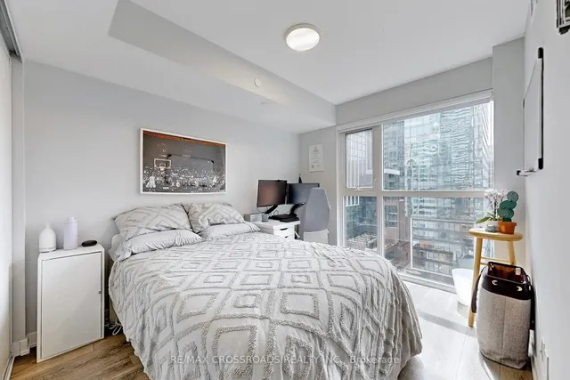 Additional property image - 87 Peter St Unit 1005