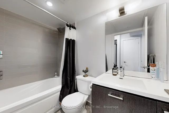Additional property image - 87 Peter St Unit 1005