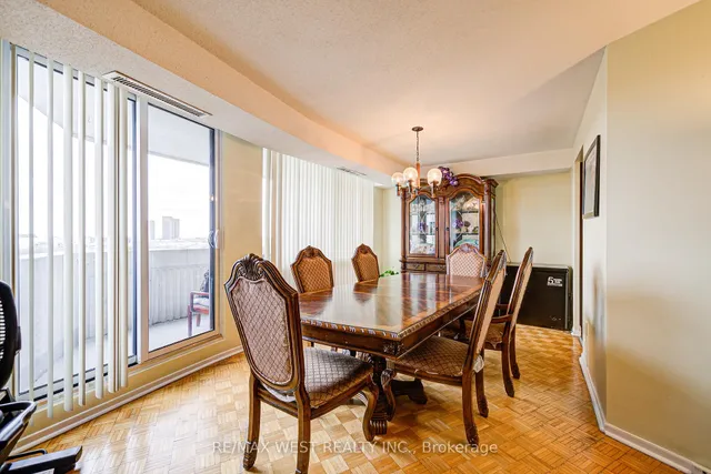 Additional property image - 150 Neptune Dr Unit 906