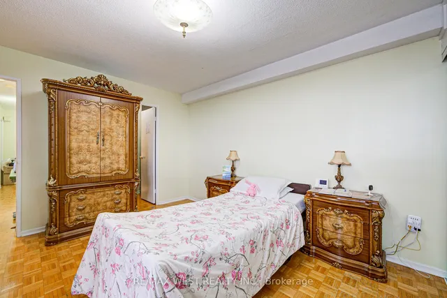 Additional property image - 150 Neptune Dr Unit 906