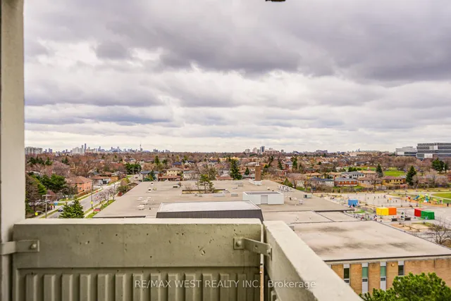 Additional property image - 150 Neptune Dr Unit 906