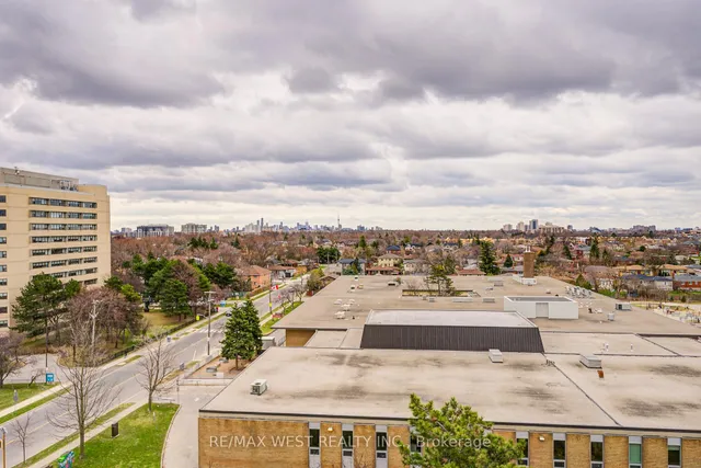 Additional property image - 150 Neptune Dr Unit 906