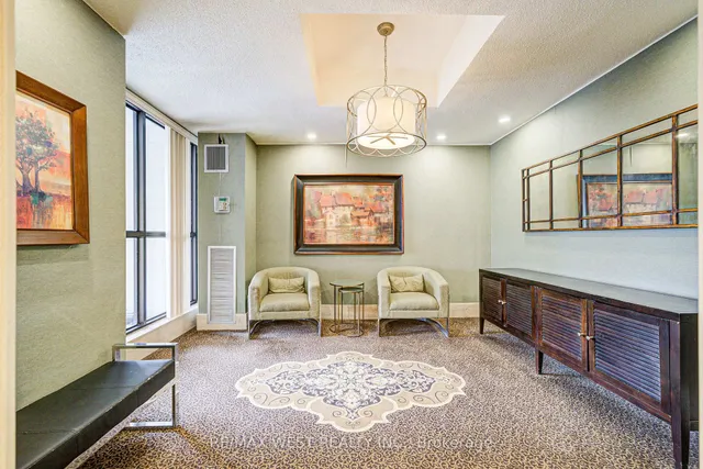 Additional property image - 150 Neptune Dr Unit 906
