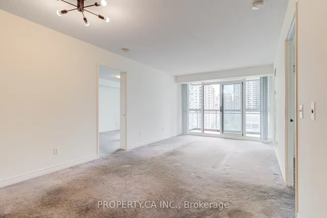 Additional property image - 18 Parkview Ave Unit 1008