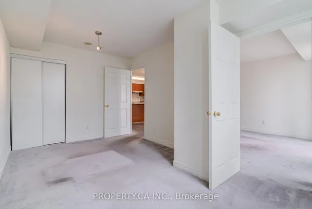 Additional property image - 18 Parkview Ave Unit 1008