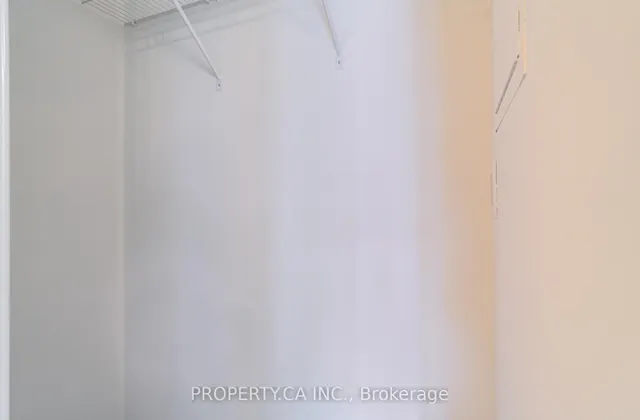 Additional property image - 18 Parkview Ave Unit 1008