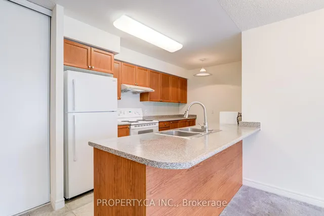 Additional property image - 18 Parkview Ave Unit 1008