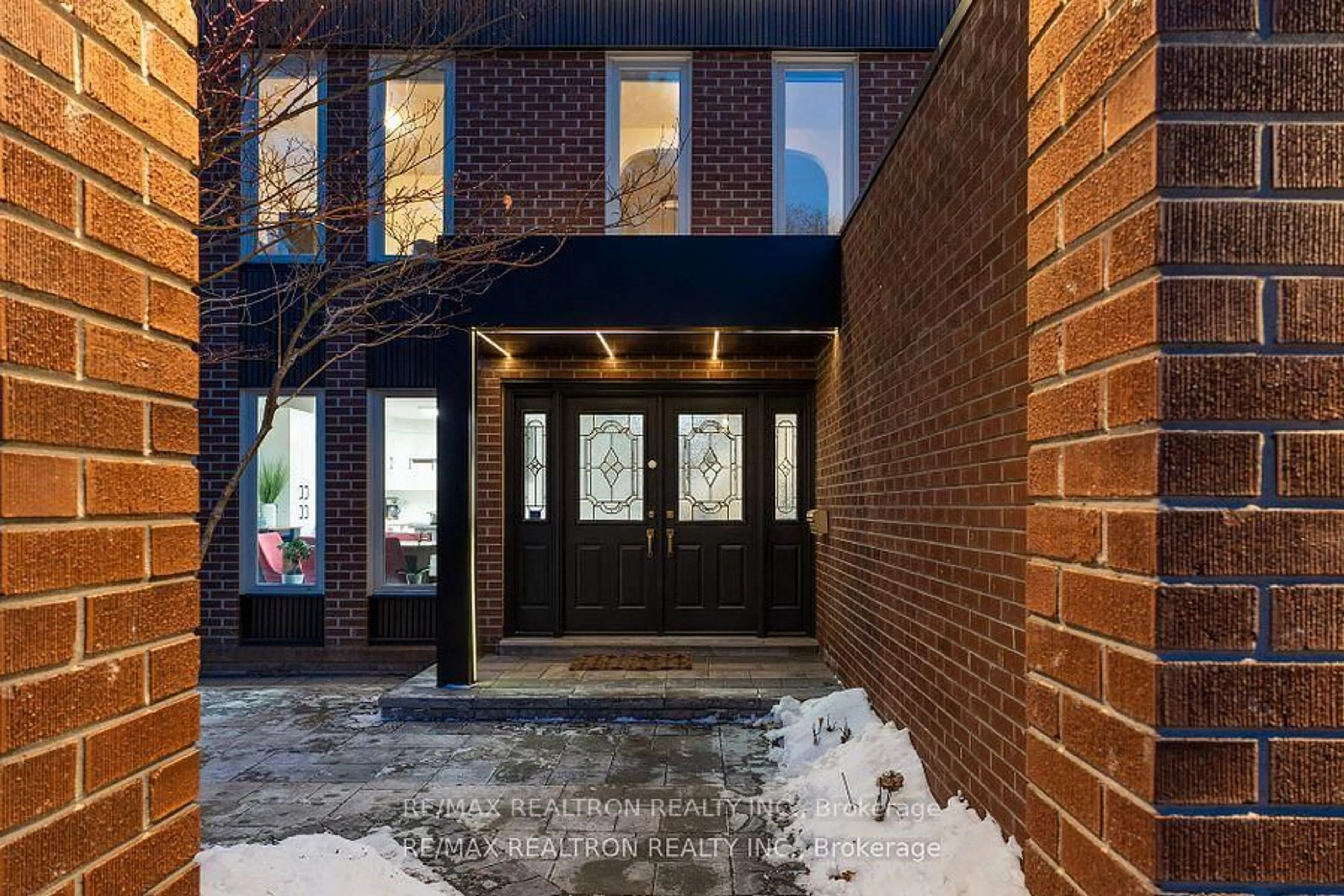 Unknown for 47 Robinter Dr, Toronto Ontario M2M 3R4