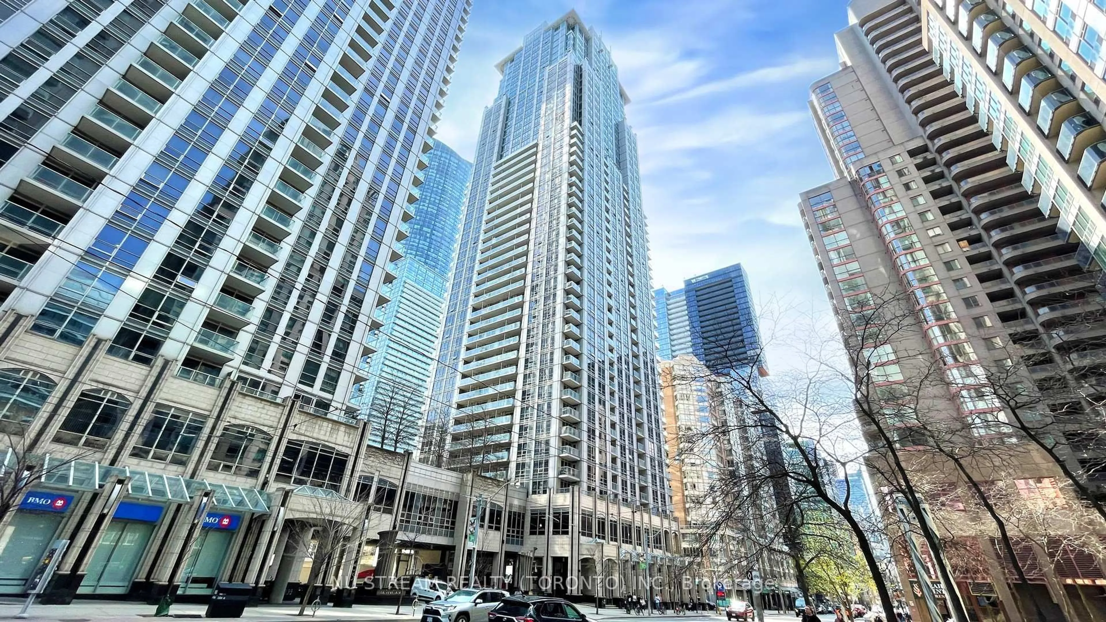 Unknown for 761 Bay St #3101, Toronto Ontario M5G 2R2