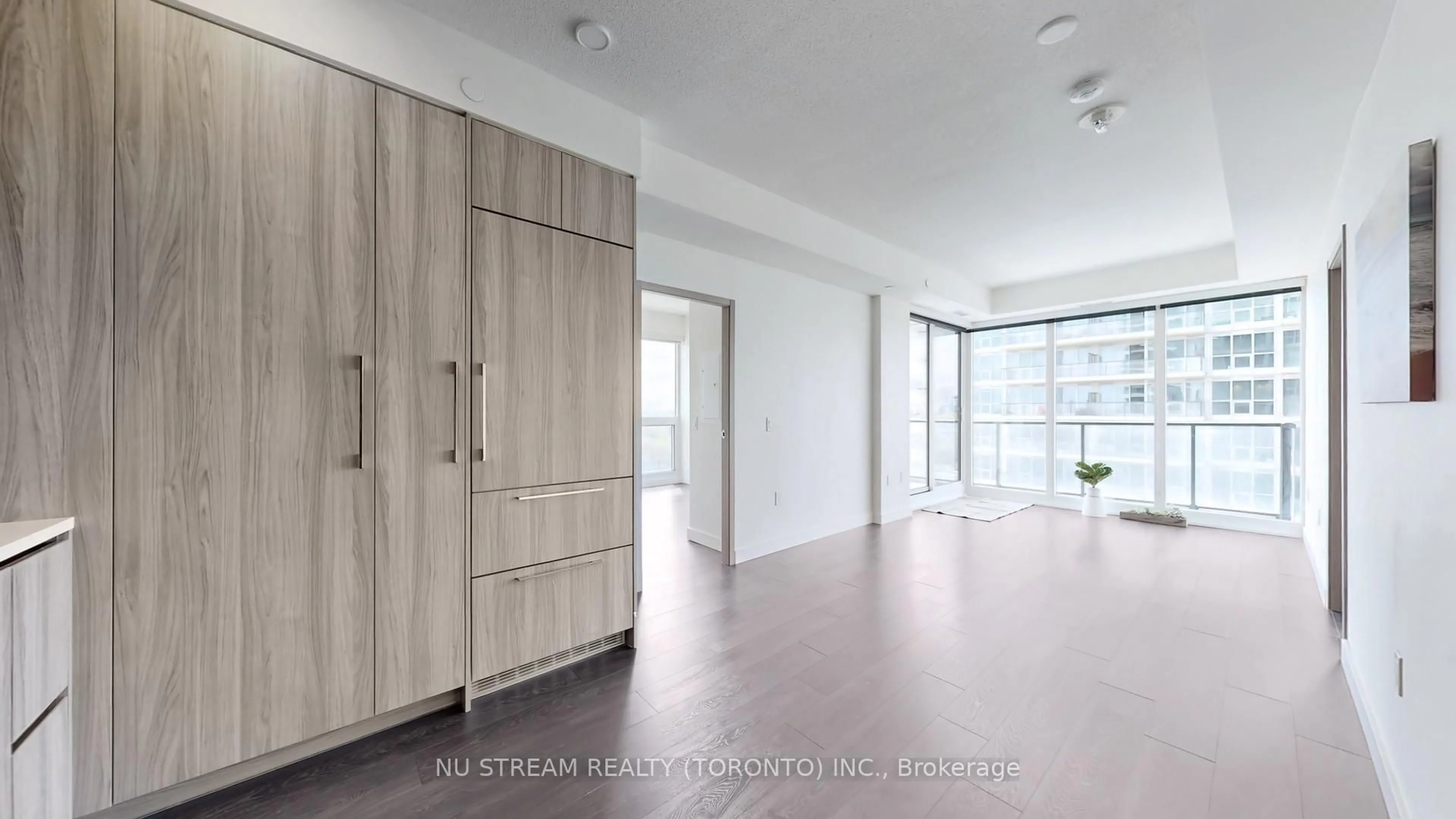 Unknown for 95 McMahon Dr #1506, Toronto Ontario M2K 0H2