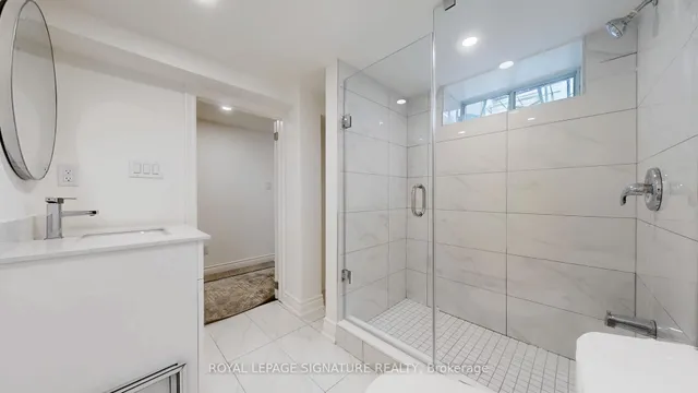 Additional property image - 253 Gladstone Ave