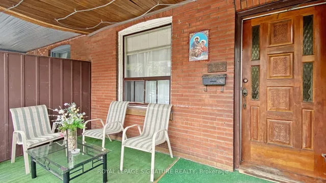 Additional property image - 253 Gladstone Ave
