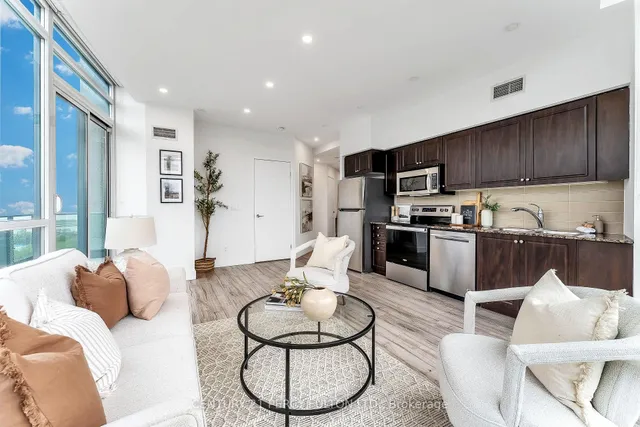 Additional property image - 209 Fort York Blvd Unit 1663