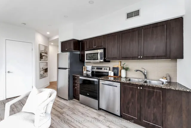 Additional property image - 209 Fort York Blvd Unit 1663