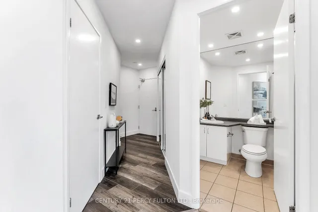 Additional property image - 209 Fort York Blvd Unit 1663
