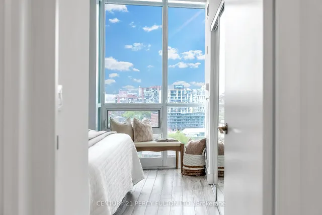 Additional property image - 209 Fort York Blvd Unit 1663