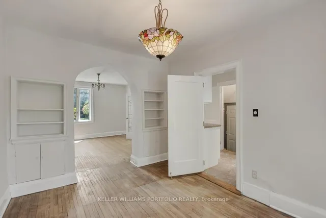 Additional property image - 306 Manor Rd