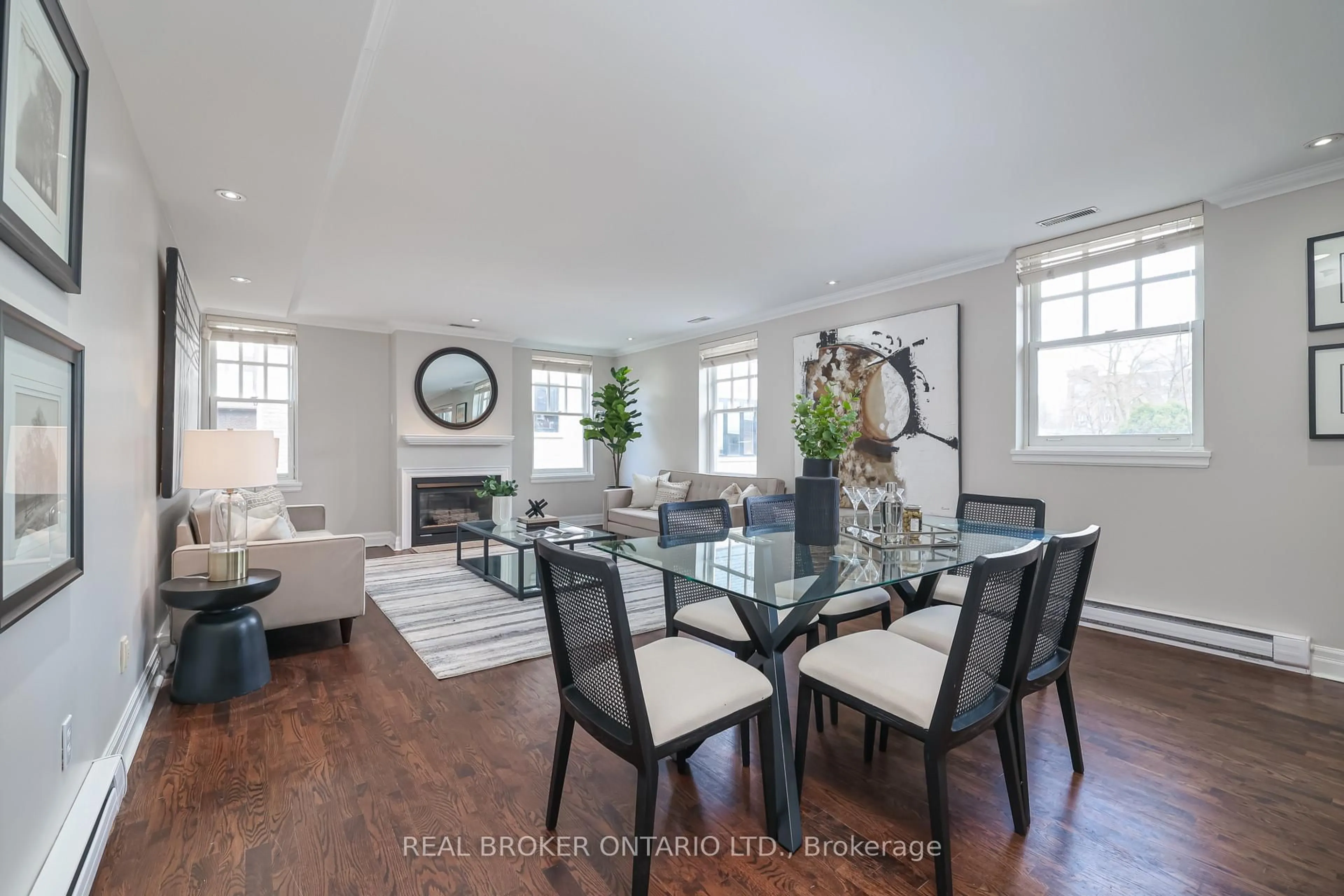 Dining room, unknown for 195 Poplar Plains Rd #203, Toronto Ontario M4V 2N3
