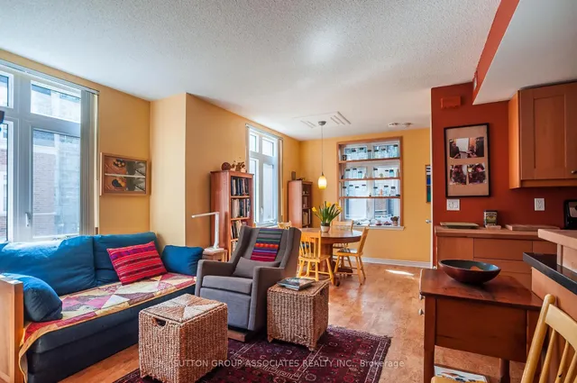 Additional property image - 100 Redpath Ave Unit 28