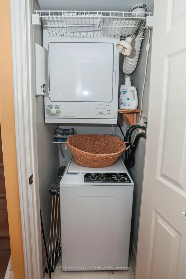 Additional property image - 100 Redpath Ave Unit 28