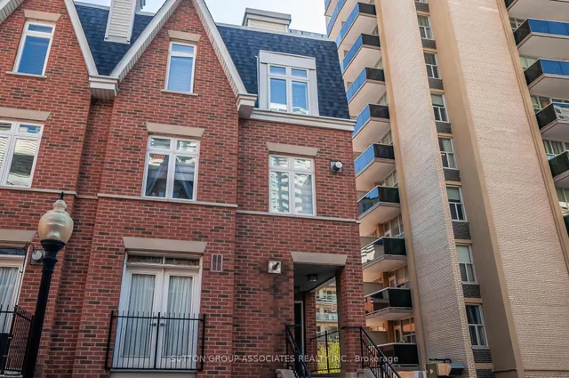 Additional property image - 100 Redpath Ave Unit 28