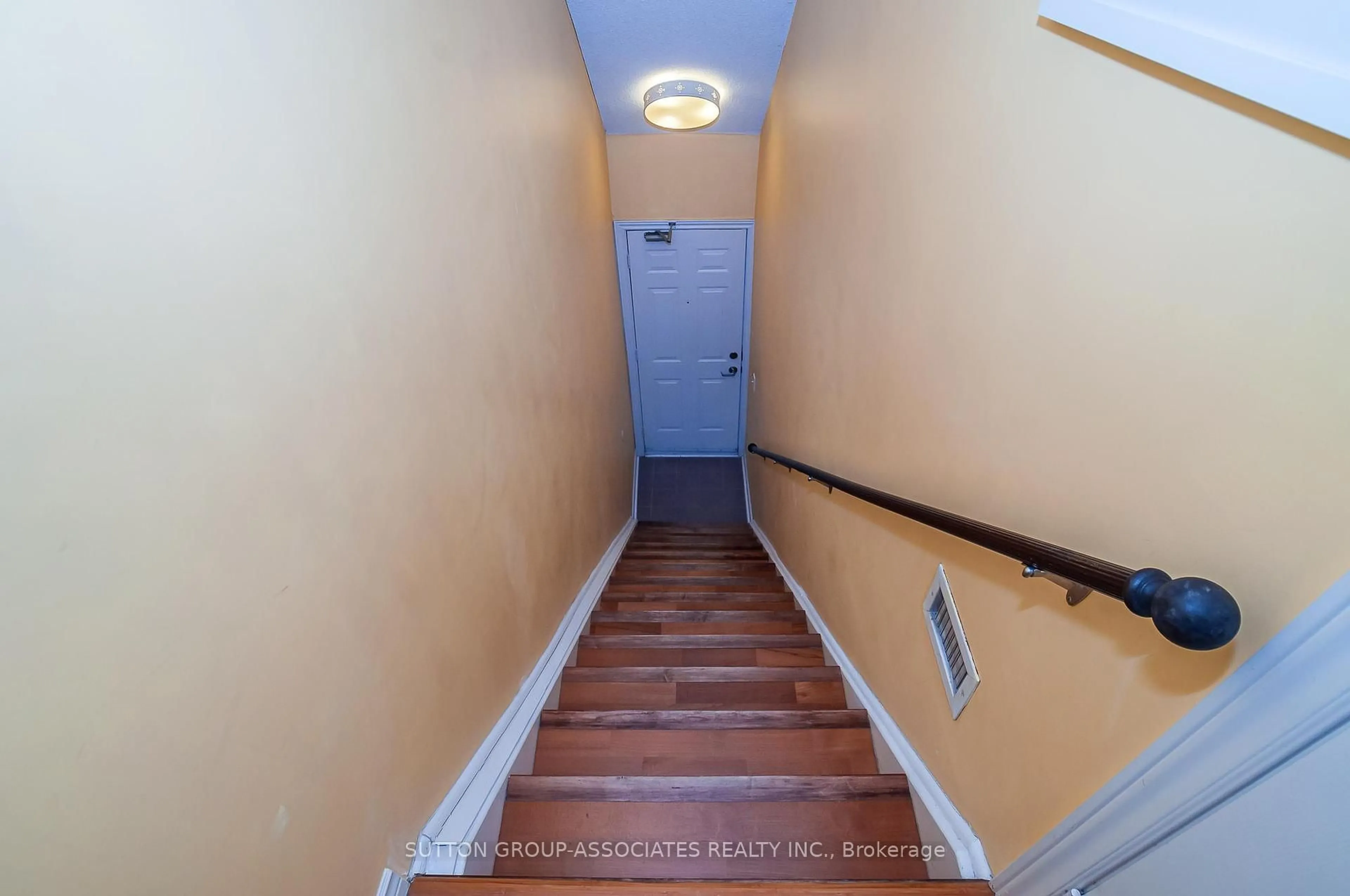 Unknown for 100 Redpath Ave #28, Toronto Ontario M4S 2J7