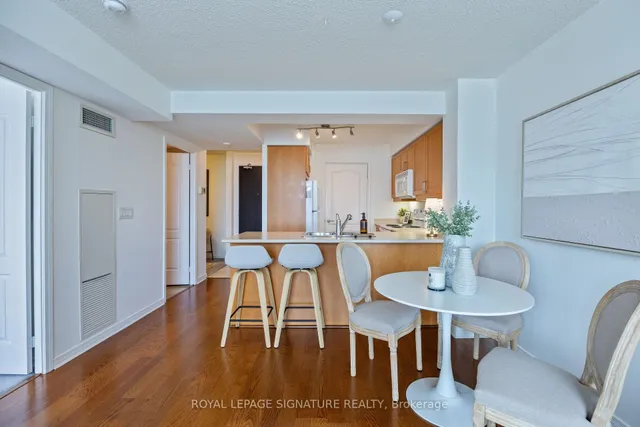 Additional property image - 205 The Donway N/A Unit 402