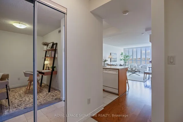 Additional property image - 205 The Donway N/A Unit 402