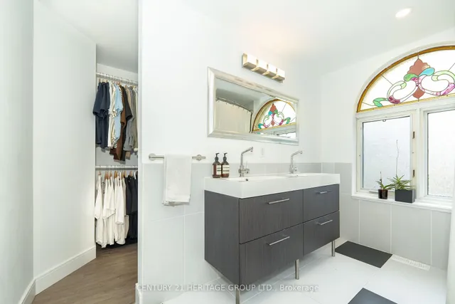 Additional property image - 280 Sherbourne St Unit 5