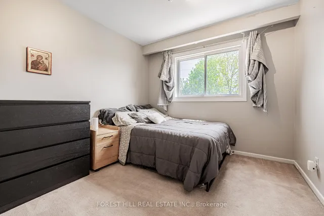 Additional property image - 121 Charlton Blvd