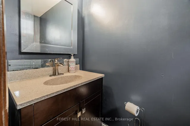 Additional property image - 121 Charlton Blvd